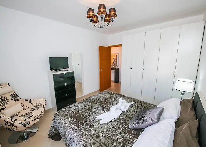 La Rosa גראן טאראחל