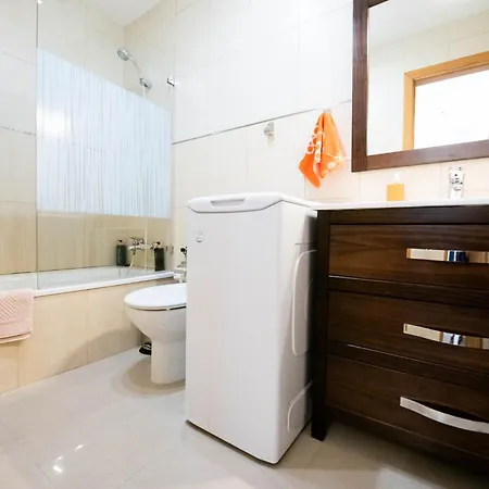 La Rosa * 格兰塔拉雅